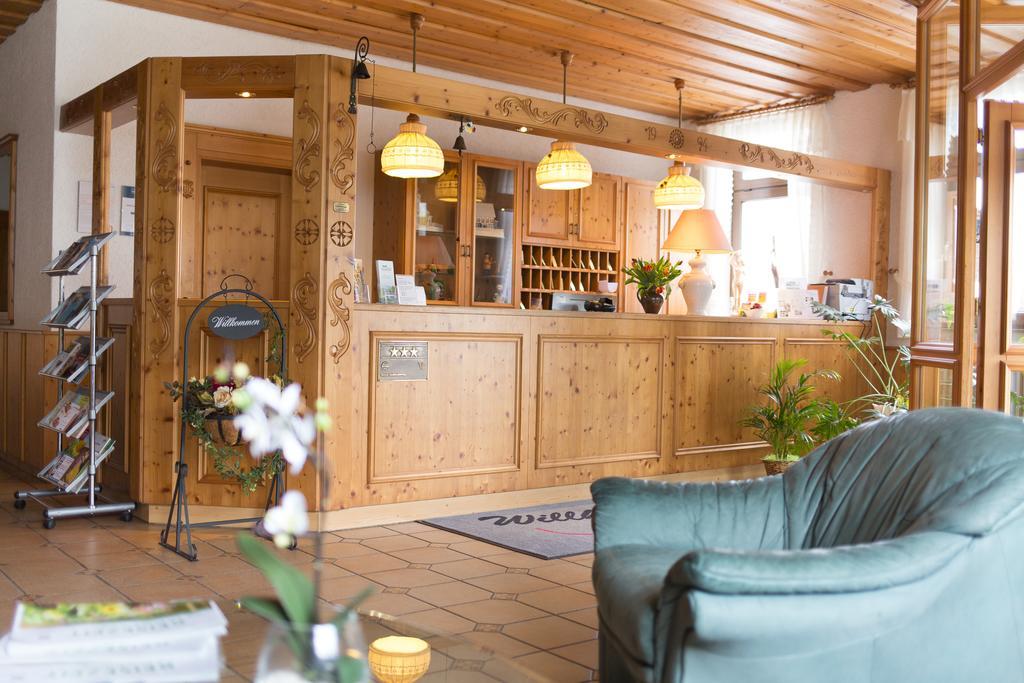 Landgasthof-Wemmer Großrückerswalde エクステリア 写真
